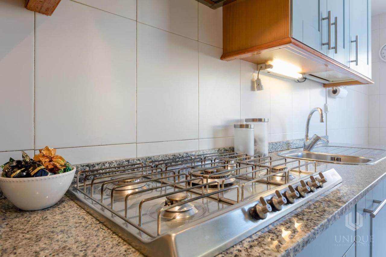 Unique Rentals - Stylish Seafront Duplex Барселона Экстерьер фото
