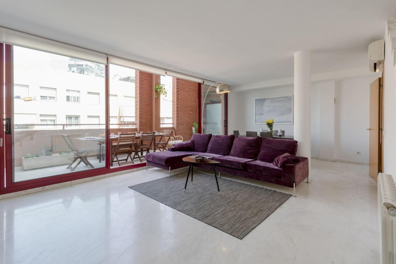 Unique Rentals - Stylish Seafront Duplex Барселона Экстерьер фото