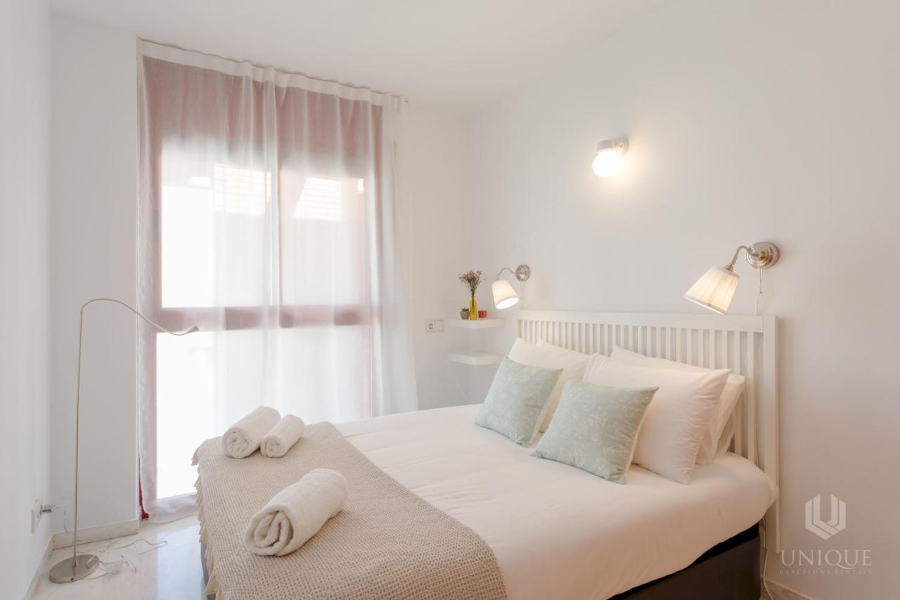Unique Rentals - Stylish Seafront Duplex Барселона Экстерьер фото